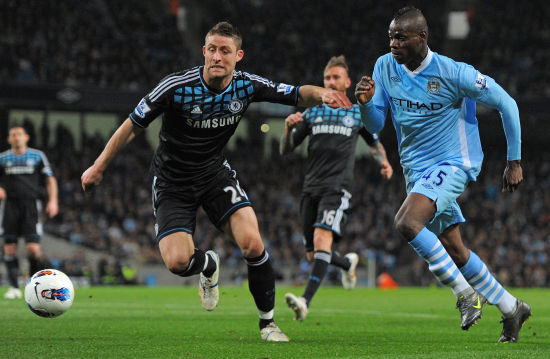 逼迫对手犯 逼迫对手犯